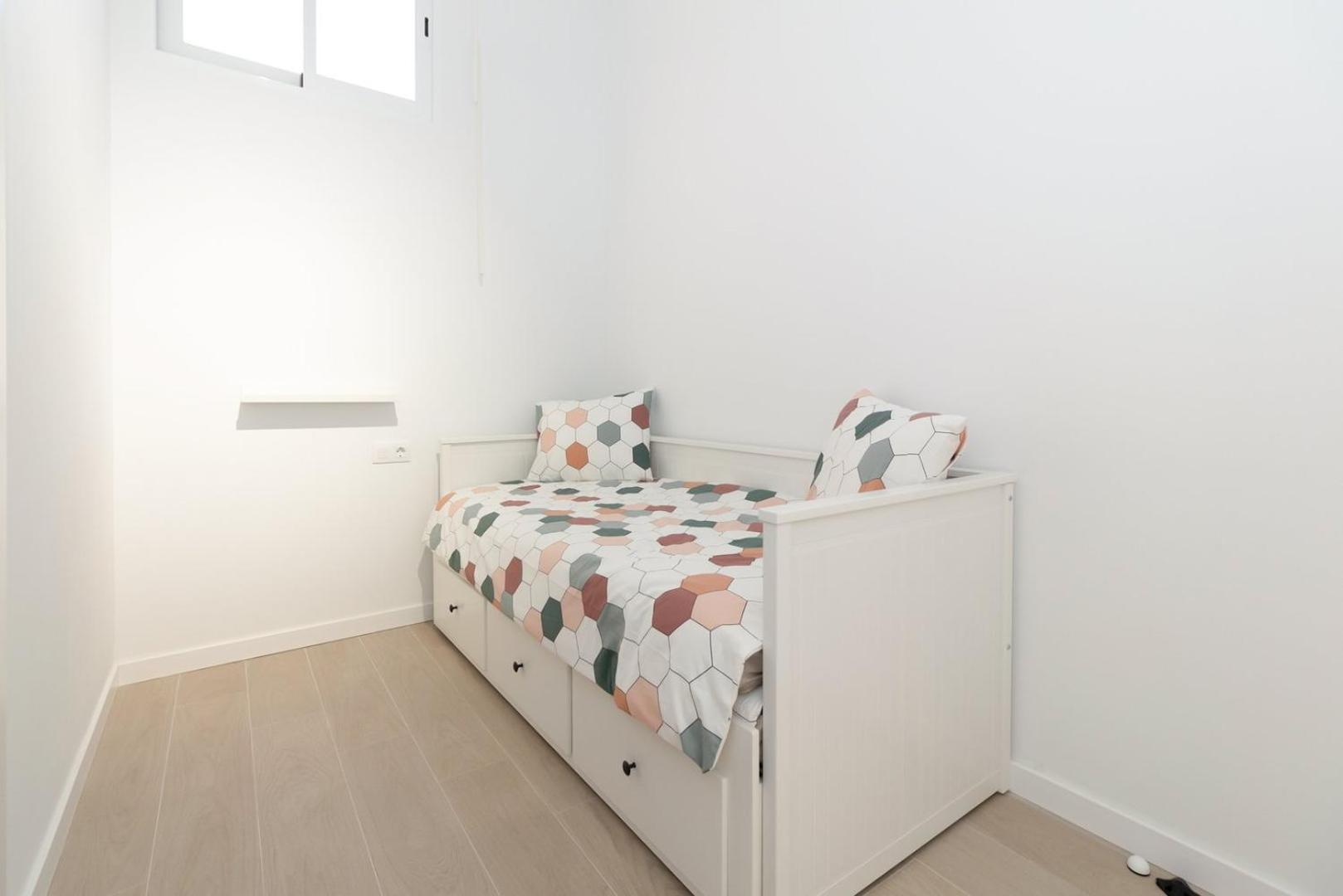Apartament Guestready - Valencia's Vibrant Malvarrosa Walencja