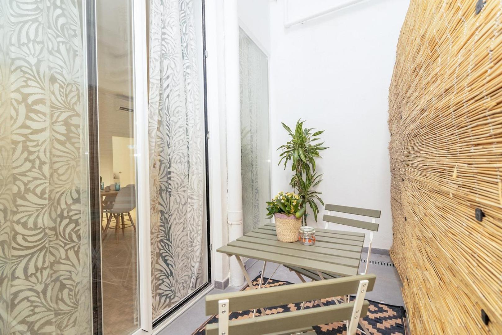 Apartament Guestready - Valencia's Vibrant Malvarrosa