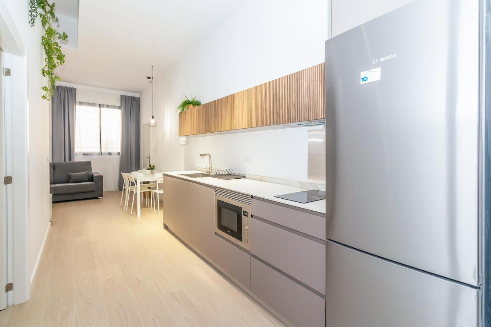 Guestready - Valencia's Vibrant Malvarrosa Apartament Walencja